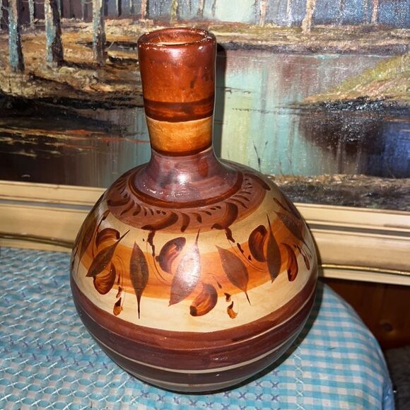 Rustic Pottery Vase ~ Vintage hand made flower vase - Picture 3 of 4